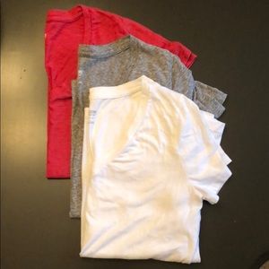 Mossimo three v neck T-shirts